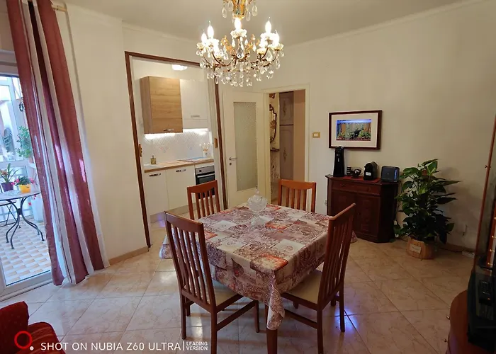 Atlantis Апартаменты Триест