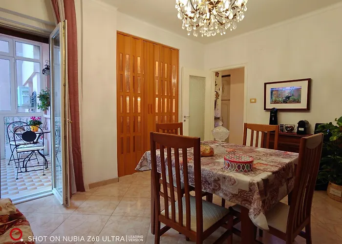 Апартаменты Atlantis *